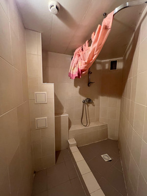 Продам коммерческое помещение 383 м2, Кирочная ул, 61А, Санкт-Петербург г