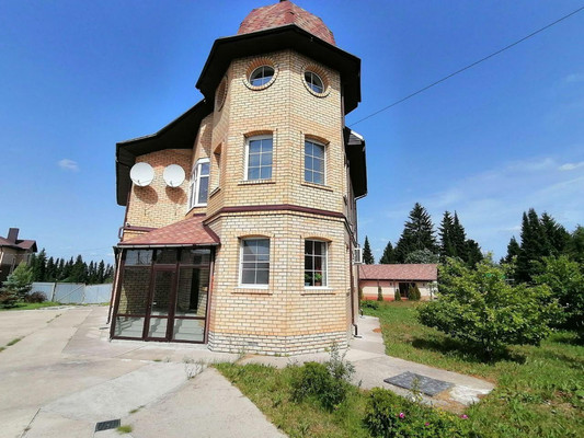 Продам коттедж, Нагорная ул, 134, Сыктывкар г, 0 км от города