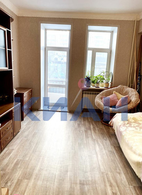 Продам двухкомнатную (2-комн.) квартиру, Мичурина ул, 53, Красноярск г