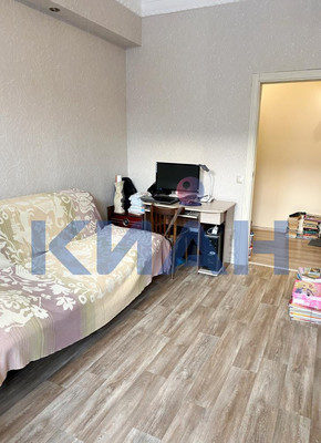Продам двухкомнатную (2-комн.) квартиру, Мичурина ул, 53, Красноярск г