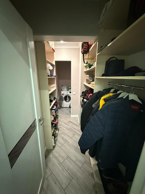 Продам трехкомнатную (3-комн.) квартиру, Александра Курынова ул, 6к1, Казань г