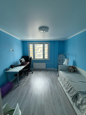 Продам трехкомнатную (3-комн.) квартиру, Александра Курынова ул, 6к1, Казань г
