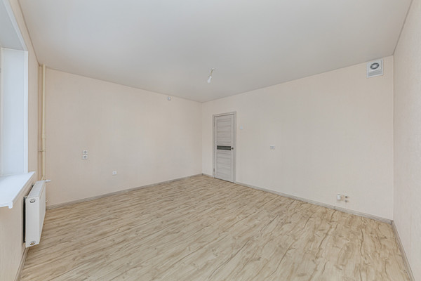 Продам двухкомнатную (2-комн.) квартиру, Краснопольский пр-кт, 30, Челябинск г