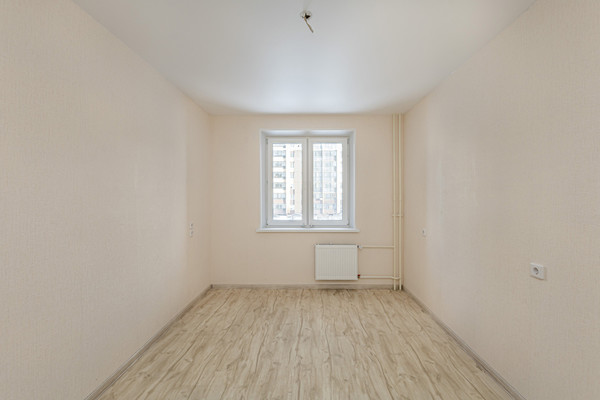 Продам двухкомнатную (2-комн.) квартиру, Краснопольский пр-кт, 30, Челябинск г