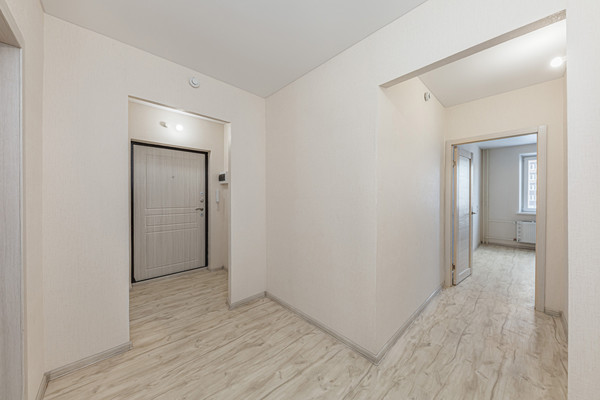 Продам двухкомнатную (2-комн.) квартиру, Краснопольский пр-кт, 30, Челябинск г