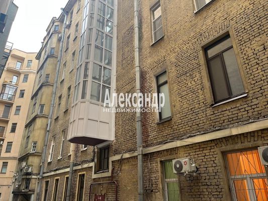 Продам двухкомнатную (2-комн.) квартиру, Восстания ул, 42, Санкт-Петербург г