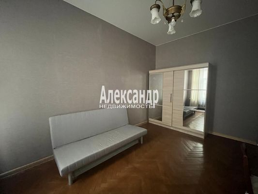 Продам двухкомнатную (2-комн.) квартиру, Восстания ул, 42, Санкт-Петербург г