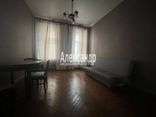 Продам двухкомнатную (2-комн.) квартиру, Восстания ул, 42, Санкт-Петербург г