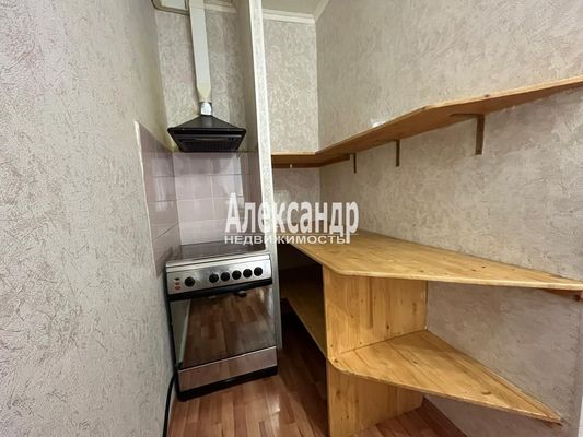 Продам двухкомнатную (2-комн.) квартиру, Чайковского ул, 50, Санкт-Петербург г