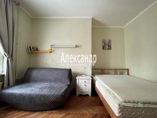 Продам двухкомнатную (2-комн.) квартиру, Чайковского ул, 50, Санкт-Петербург г