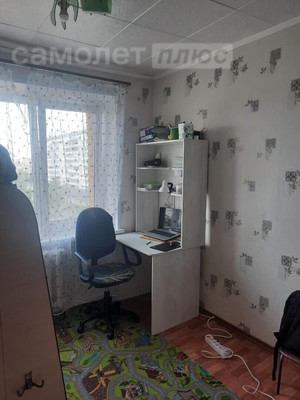 Продам трехкомнатную (3-комн.) квартиру, Эшкинина ул, 2, Йошкар-Ола г
