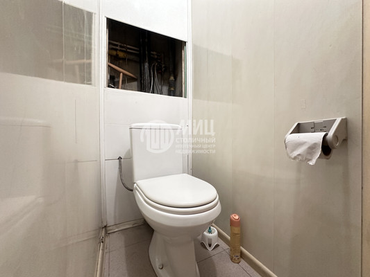 Продам двухкомнатную (2-комн.) квартиру, Широкая ул, 24, Москва г