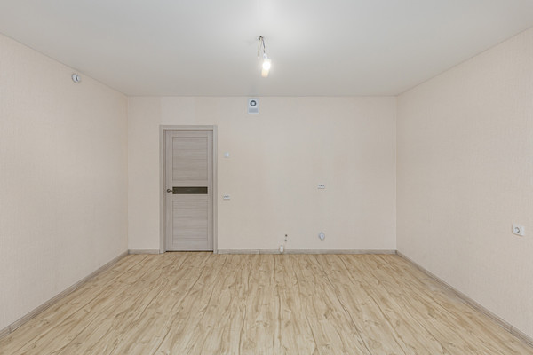 Продам двухкомнатную (2-комн.) квартиру, Краснопольский пр-кт, 30, Челябинск г