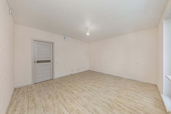 Продам двухкомнатную (2-комн.) квартиру, Краснопольский пр-кт, 30, Челябинск г