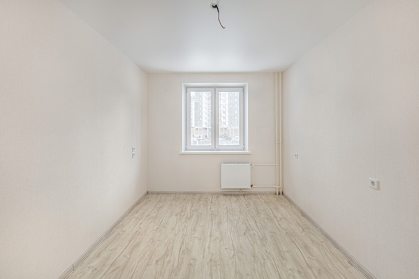 Продам двухкомнатную (2-комн.) квартиру, Краснопольский пр-кт, 30, Челябинск г