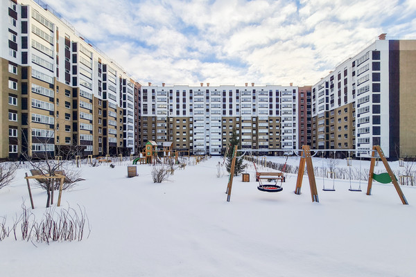 Продам двухкомнатную (2-комн.) квартиру, Краснопольский пр-кт, 30, Челябинск г