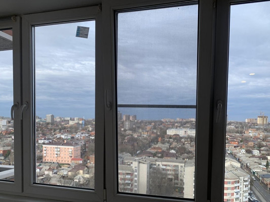 Продам трехкомнатную (3-комн.) квартиру, Богданова ул, 79к5, Ростов-на-Дону г