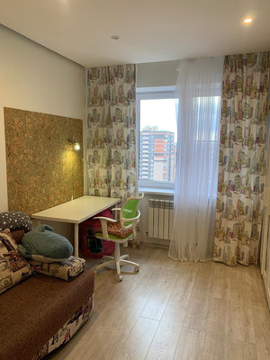 Продам трехкомнатную (3-комн.) квартиру, Богданова ул, 79к5, Ростов-на-Дону г
