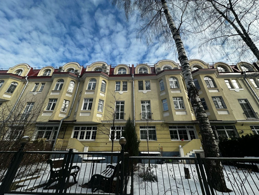 Продам многокомнатную квартиру, Советская (Первомайский мкр) ул, 2, Королев г