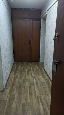 Продам комнату в 5-комн. квартире, Карла Маркса ул, 199, Сыктывкар г