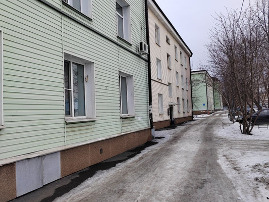 Продам двухкомнатную (2-комн.) квартиру, Вагоностроителей пр-кт, 8, Нижний Тагил г
