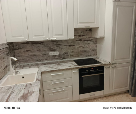 Продам трехкомнатную (3-комн.) квартиру, Пилотская ул, 37, Казань г