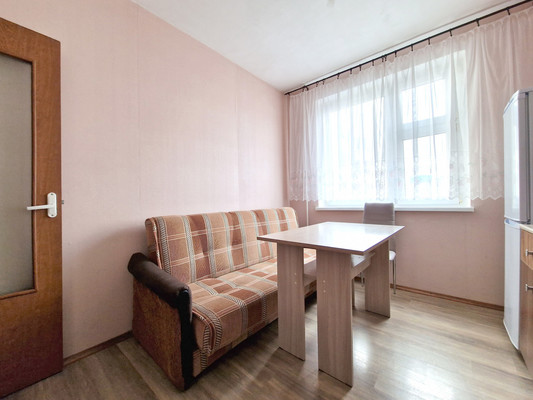 Сдам однокомнатную (1-комн.) квартиру, Дмитровка Б. ул, 1к2, Москва г