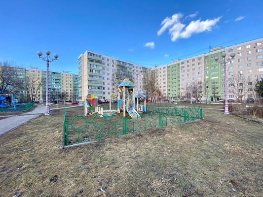 Продам двухкомнатную (2-комн.) квартиру, Маршала Жукова ул, 12б, Сырьево д