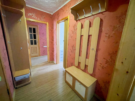 Продам двухкомнатную (2-комн.) квартиру, 1-й Микрорайон ул, 46, Эльбан рп