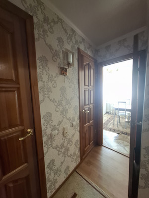 Продам двухкомнатную (2-комн.) квартиру, Первомайская ул, 7а, Октябрьский г