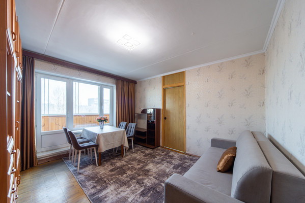 Продам многокомнатную квартиру, Совхозная ул, 18к2, Москва г