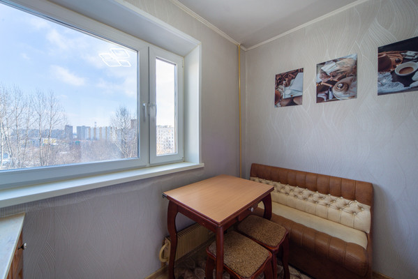 Продам многокомнатную квартиру, Совхозная ул, 18к2, Москва г