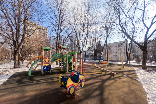 Продам многокомнатную квартиру, Совхозная ул, 18к2, Москва г