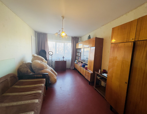 Продам трехкомнатную (3-комн.) квартиру, Миллера Ж.А. ул, 6А, Симферополь г