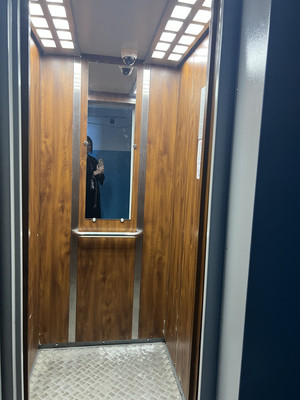 Продам трехкомнатную (3-комн.) квартиру, Миллера Ж.А. ул, 6А, Симферополь г