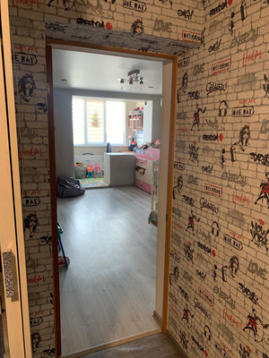 Продам однокомнатную (1-комн.) квартиру, Молодежный кв-л, 8, Урожайное с