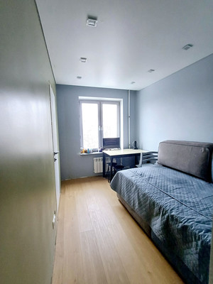 Продам трехкомнатную (3-комн.) квартиру, Братьев Касимовых ул, 40, Казань г