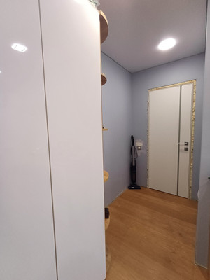 Продам трехкомнатную (3-комн.) квартиру, Братьев Касимовых ул, 40, Казань г