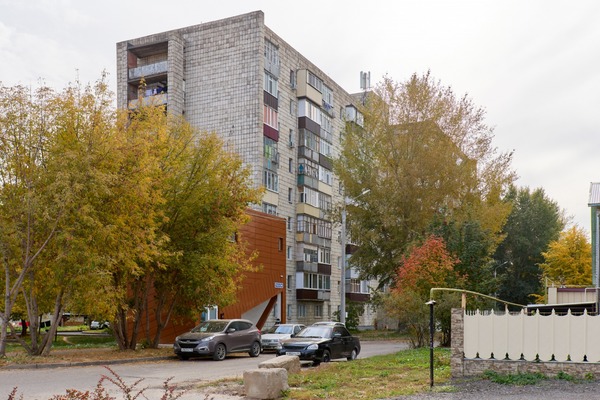 Продам однокомнатную (1-комн.) квартиру, Магаданская ул, 18кБ, Казань г