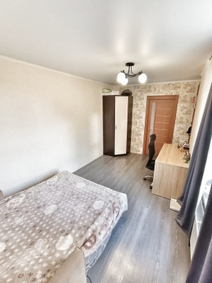 Продам двухкомнатную (2-комн.) квартиру, Трудовой Славы ул, 62/Ак1, Краснодар г