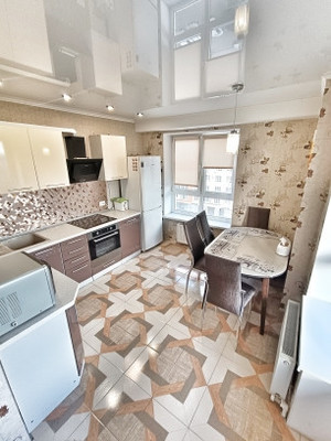 Продам двухкомнатную (2-комн.) квартиру, Трудовой Славы ул, 62/Ак1, Краснодар г
