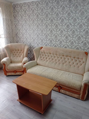 Продам трехкомнатную (3-комн.) квартиру, Калинина ул, 13, Красноперекопск г