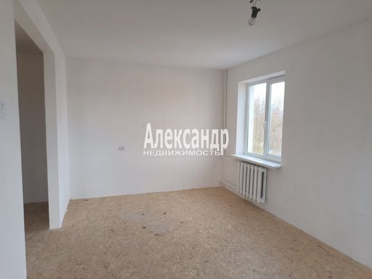 Продам однокомнатную (1-комн.) квартиру, Садовая ул, 1, Большие Колпаны д