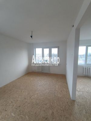 Продам однокомнатную (1-комн.) квартиру, Садовая ул, 1, Большие Колпаны д