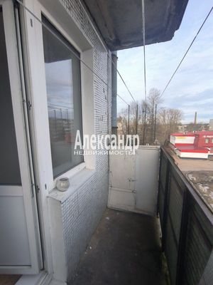 Продам однокомнатную (1-комн.) квартиру, Садовая ул, 1, Большие Колпаны д