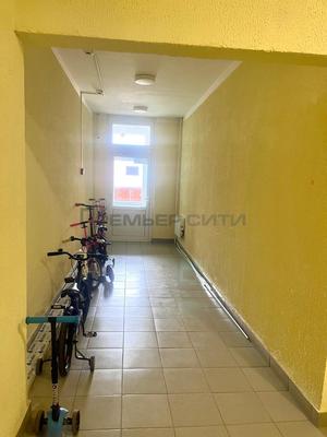 Продам двухкомнатную (2-комн.) квартиру, 65 лет Победы ул, 41, Калуга г