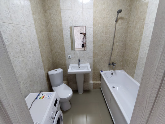 Сдам однокомнатную (1-комн.) квартиру, им. лётчика Позднякова ул, 2к13, Краснодар г