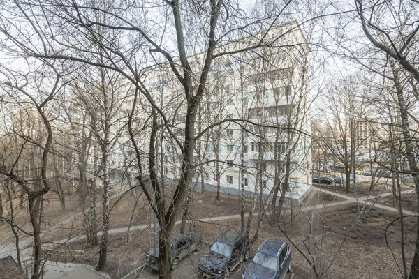 Продам двухкомнатную (2-комн.) квартиру, Очаковское ш, 19к2, Москва г