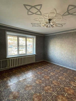 Продам трехкомнатную (3-комн.) квартиру, Северный мкр, 59, Чита г