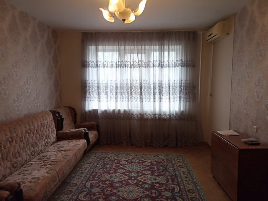 Продам однокомнатную (1-комн.) квартиру, Строителей пр-кт, 11а, Волгодонск г